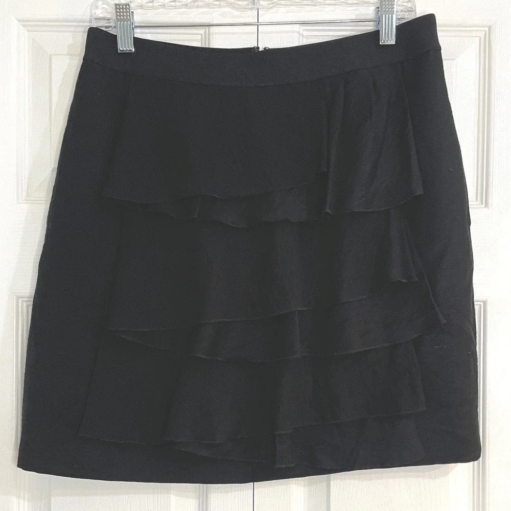 BCBGMAXAZRIA Black Tiered Ruffle A Line Mini Skirt‎ Women Size 8